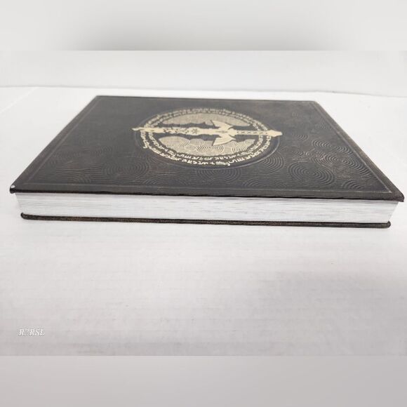 The Legend of Zelda™: Tears of the Kingdom – The Complete Official Guide NWOT - Picture 4 of 6